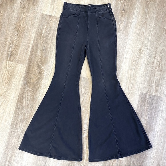 Free People | Know Me Better Flare Jeans | 29 - Picture 2 of 11
